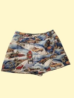 Hilo Hattie Size Large Skort Island Aloha Burger Waikiki Beachfront Skirt Shorts